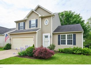 1138 Ledgestone Dr, Wadsworth, OH 44281