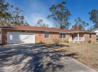 8153 Excelsior Dr, Pensacola, FL 32514