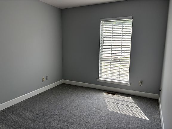 1st bedroom