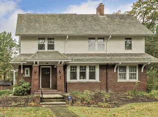 2488 Wellington Rd, Cleveland Heights, OH 44118