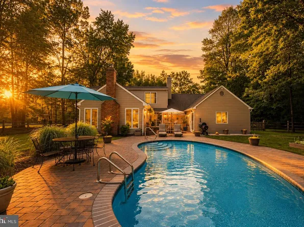 350 Prospect Bay Dr W, Grasonville, MD 21638
