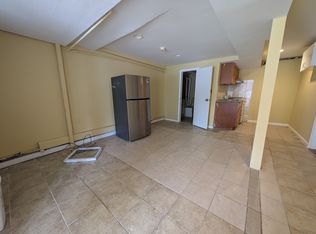 67 Arnold St #1, Staten Island, NY 10301