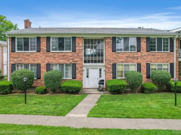 29608 Hoover Rd #608, Warren, MI 48093