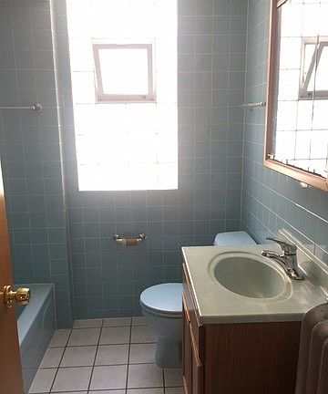4th image of 1909 S 51st Ct