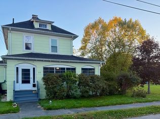 22 Madison Cir, Greenfield, MA 01301