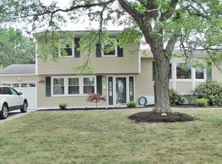 1328 Seneca Rd, North Brunswick, NJ 08902