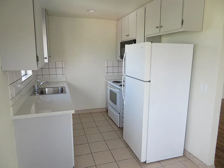 3519 Agate Dr #8 — Photo 4