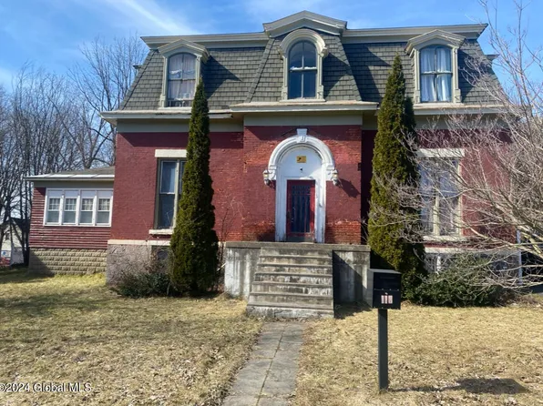 113 Bleecker Street, Gloversville, NY 12078