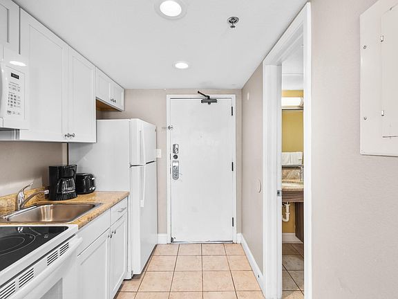 4th image of 6900 N Ocean Blvd. #624