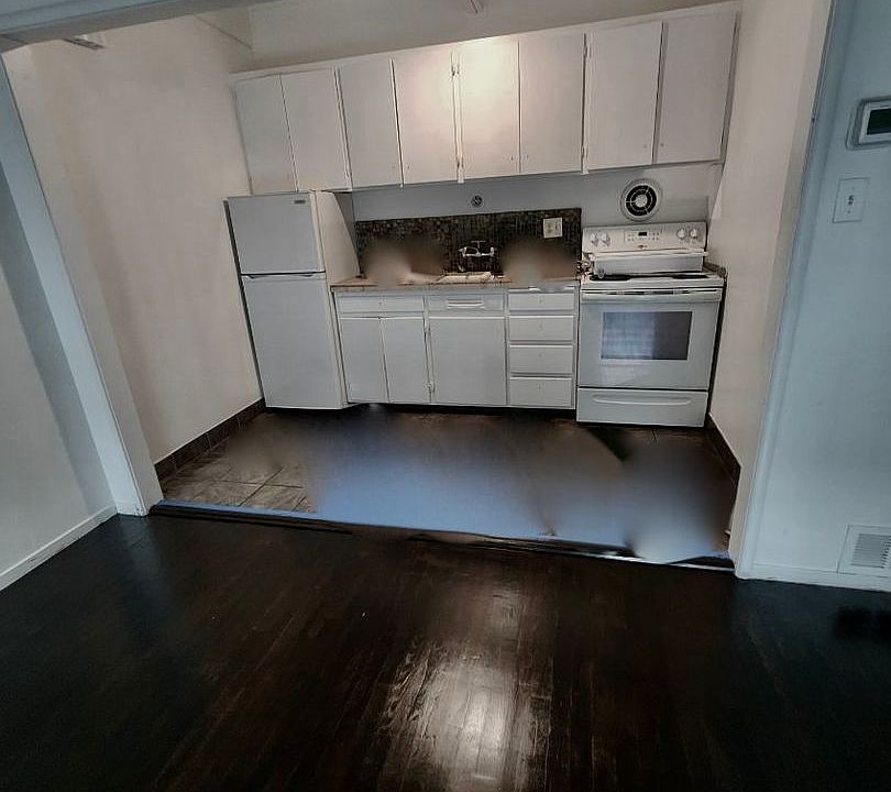 2nd image of 739 Pajaro St #18