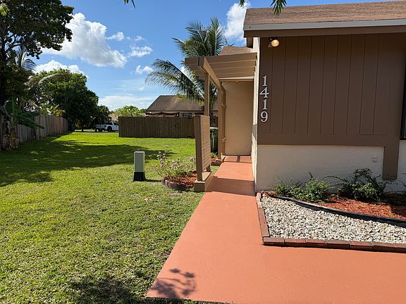 2nd image of 1419 Yellowthroat St #1419