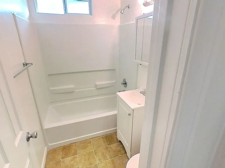 1804 Capri Ave — Photo 10