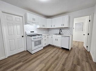 41 W L St #2, Lowell, MA 01850