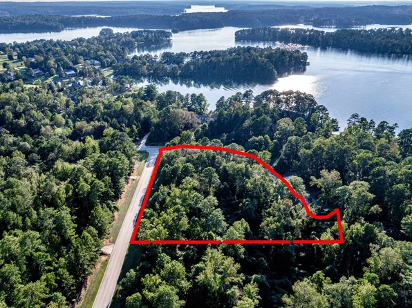 1030 Clearwater Dr #51, White Plains, GA 30678