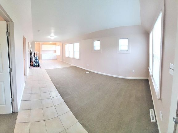 Living & Dining room