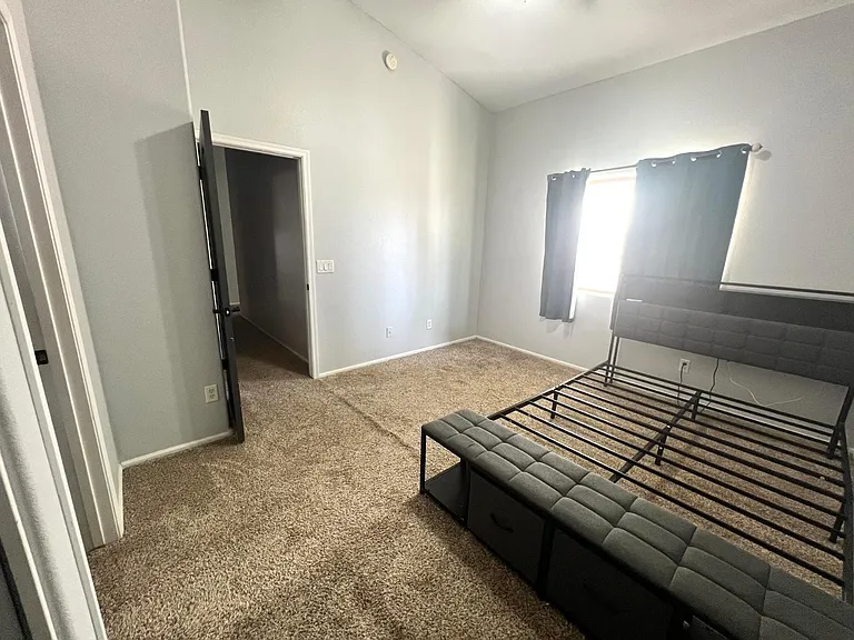 28496 N Dolomite Ln — Photo 14