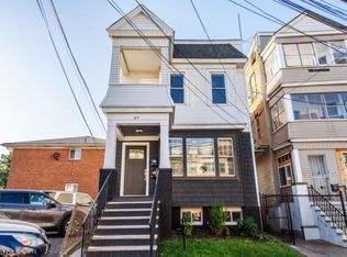 97 21st St #F2, Irvington, NJ 07111