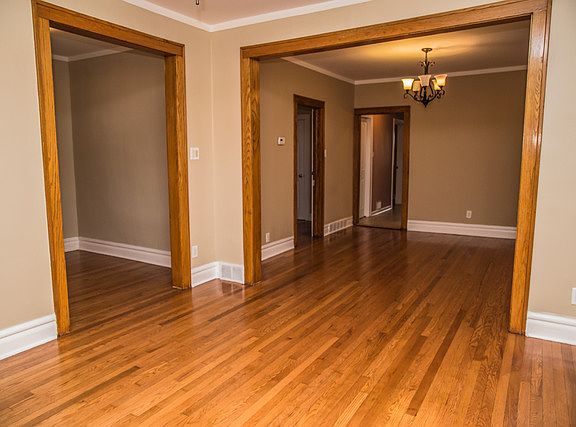 4th image of 1615 S Austin Blvd