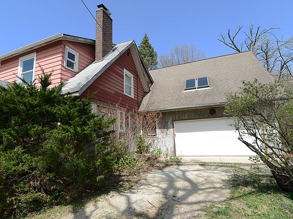 4th image of 21W508 Acorn Ave