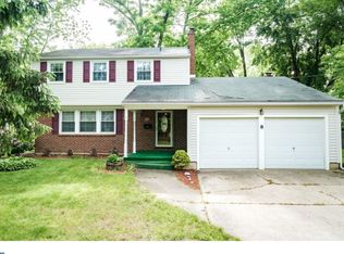 8 Rabbit Run Rd, Cherry Hill, NJ 08003