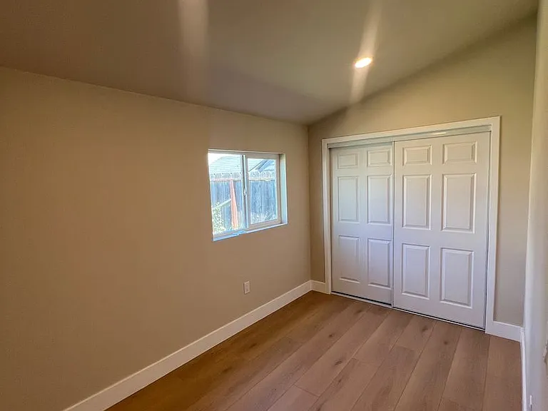 1415 Wiren St — Photo 5