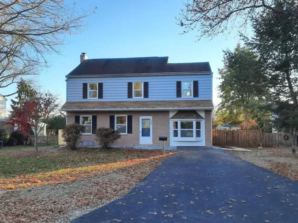 116 Garden Rd, Oreland, PA 19075