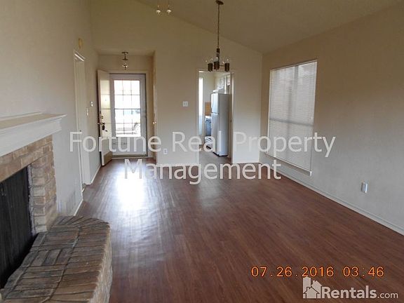 3rd image of 2208 Westyork Dr