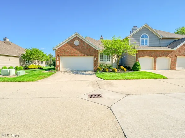 373 Ambleside Way, Amherst, OH 44001