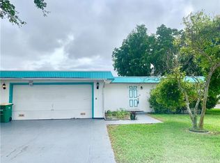 7204 NW 68th St, Tamarac, FL 33321