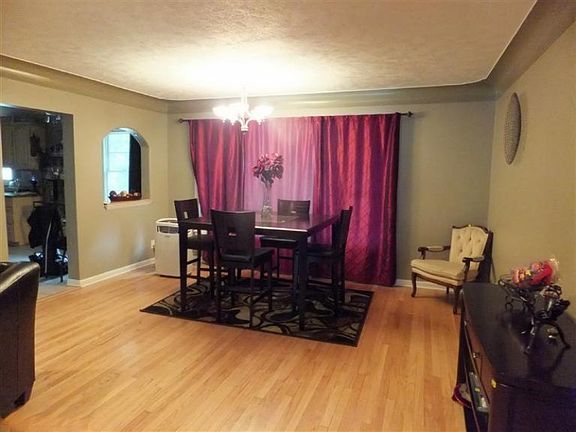 4th image of 1509 Rossman Ave SW