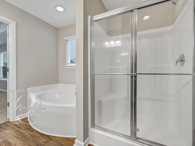122 Drummond Way — Photo 23