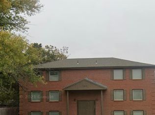 140 E Chestnut St APT 4 Junction City KS 66441 Zillow