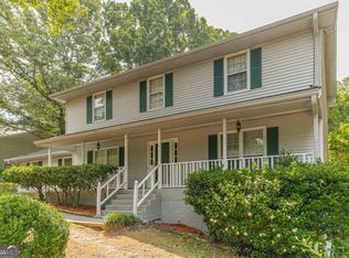 1154 Willow Trce, Grayson, GA 30017