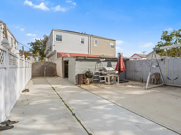 120-38 Inwood Street image 26 of 28