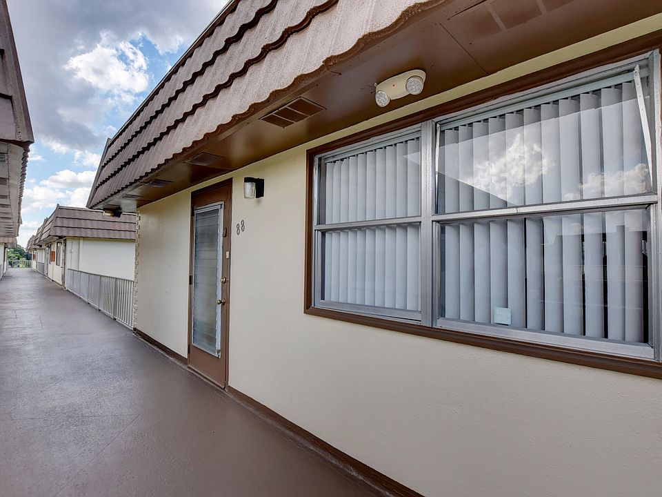 1st image of 88 Saxony Cir #B