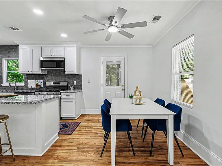 1201 Walker Dr — Photo 11