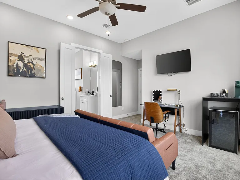 3012 Bell St #3012 — Photo 3