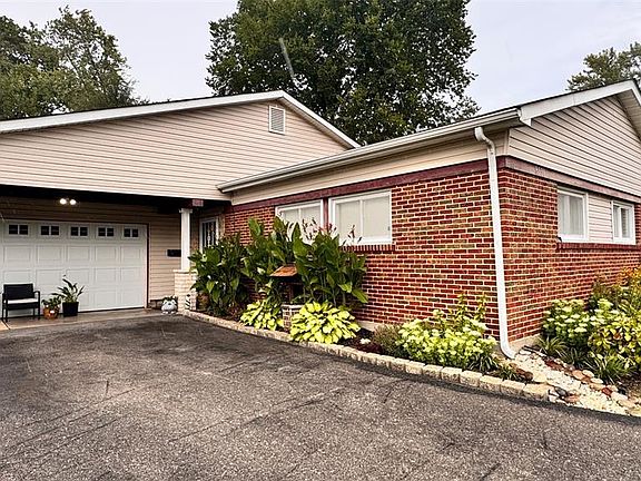 2nd image of 8531 Red Fir Dr