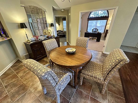 5th image of 1153 Oak Timber Cir #46