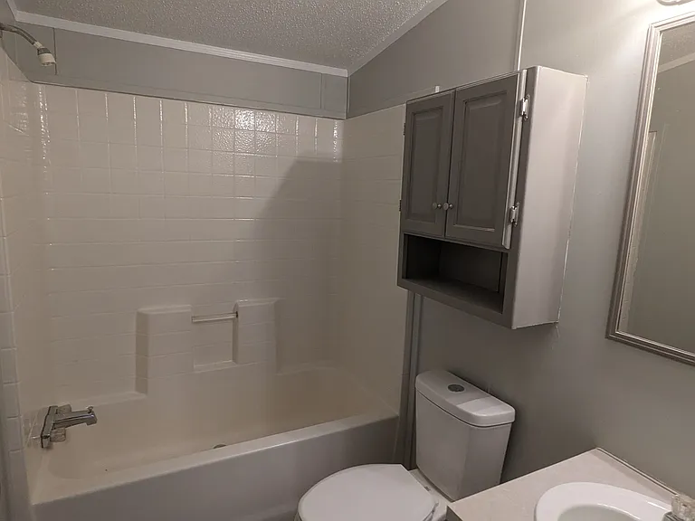 Oakridge Estates — Photo 23