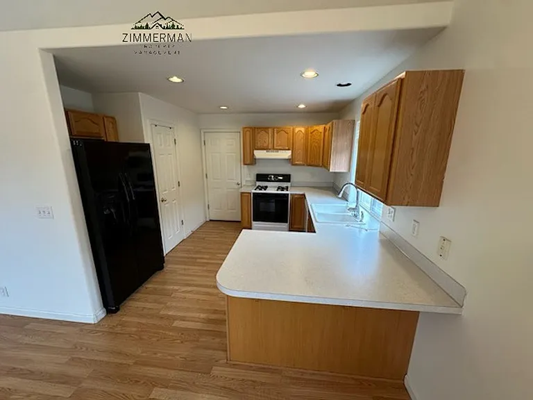 495 Emily Ln — Photo 7