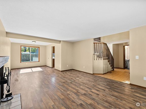 5th image of 4337 Montclair Drive SE