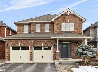 27 Marta Cres, Barrie, ON L4N3N6