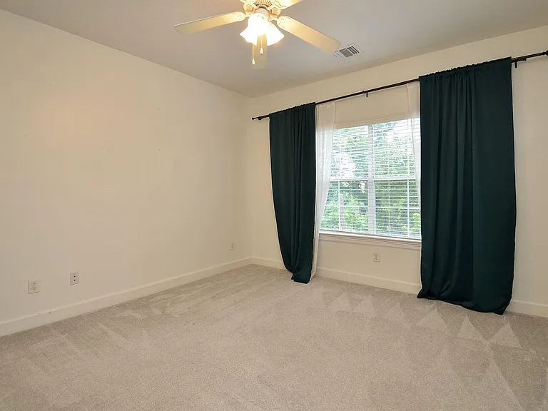 4609 Floyd St #B — Photo 22