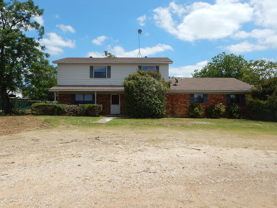 2nd image of 409 N Masch Branch Rd