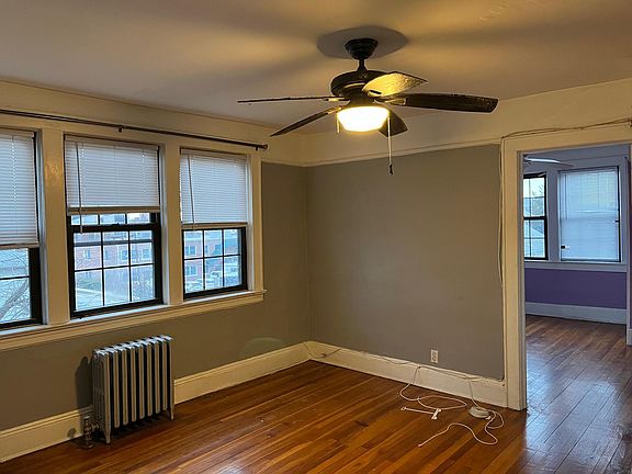 4th image of 162 Grant Ave APT 5