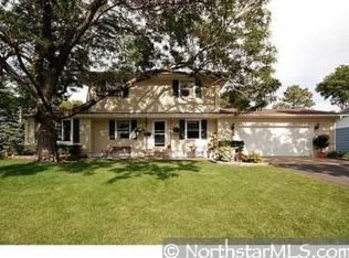7548 Lee Ave N, Brooklyn Park, MN 55443
