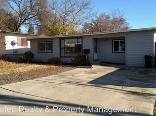 805 S 26th Ave, Yakima, WA