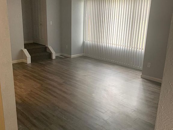 5th image of 52100 Friars Ct #C