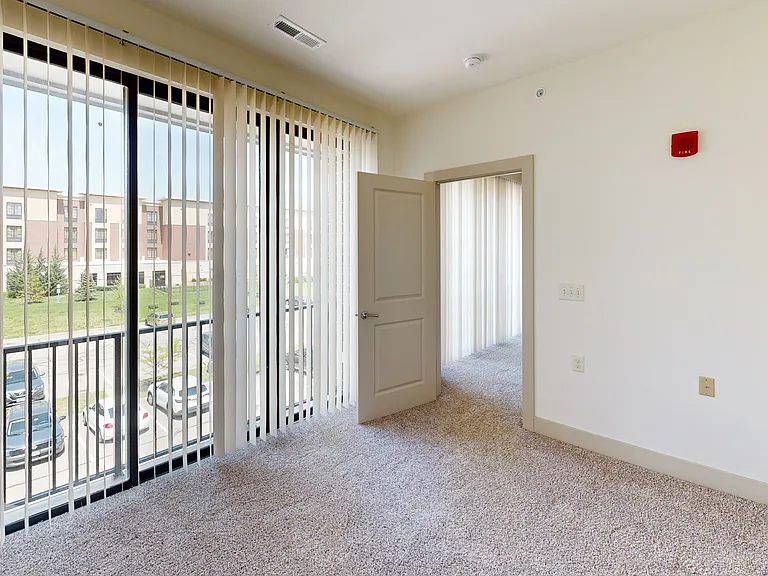 Latitude at Deerfield Crossing — Photo 97